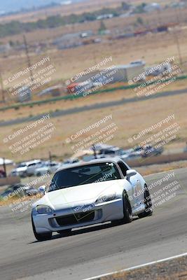 media/Oct-01-2022-Team Topak Racing (Sat) [[f860fb51be]]/4-Inter Low 1/session 3 turn 6/